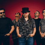 La noche que reunirá a cuatro bandas: Felipe Yaluff, IMLU, Azolar, The Panic Cliffs.