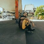 Elqui estrena de forma urgente su EP “Canciones Breves Para Corazones Ansiosos”