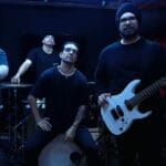 Moment expande su universo conceptual con el estreno de “Poisoned Reality”
